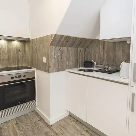 Appartamento Lovelystay Bright W Patio